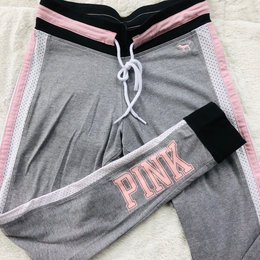Victoria’s Secret PINK leggings